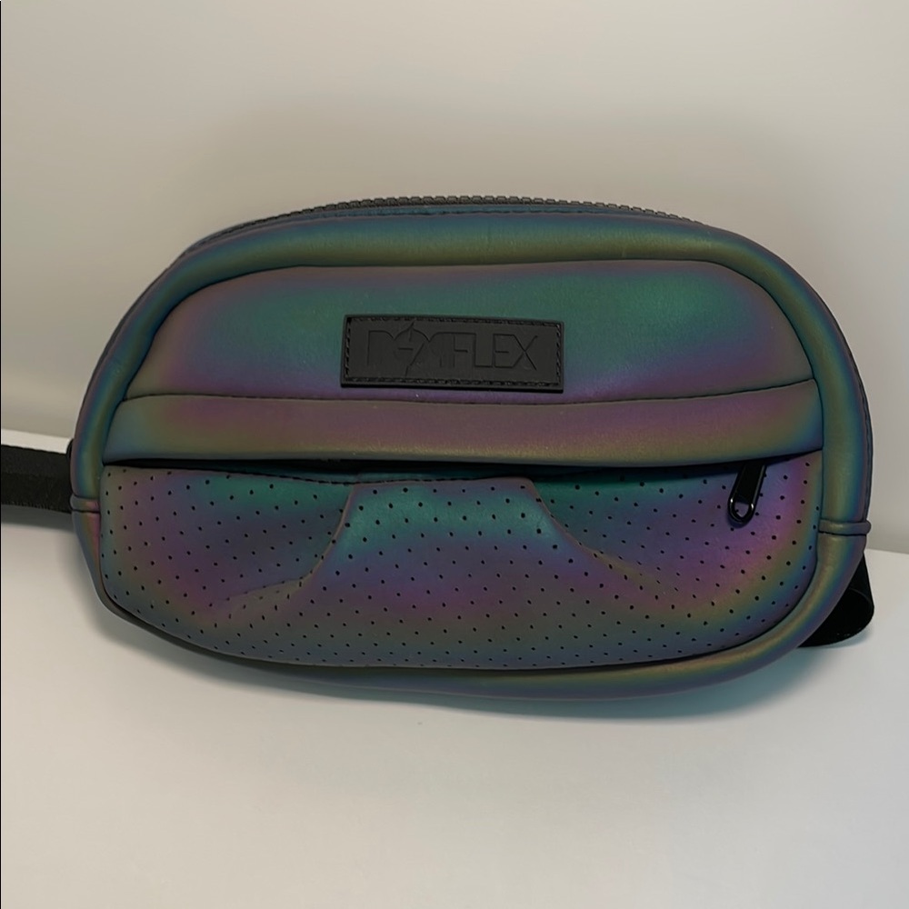 NWOT Popflex Active Bridget belt bag in Magic Flash